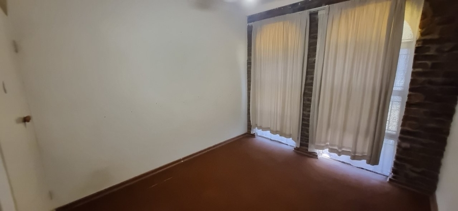 5 Bedroom Property for Sale in Krokodildrift A H North West